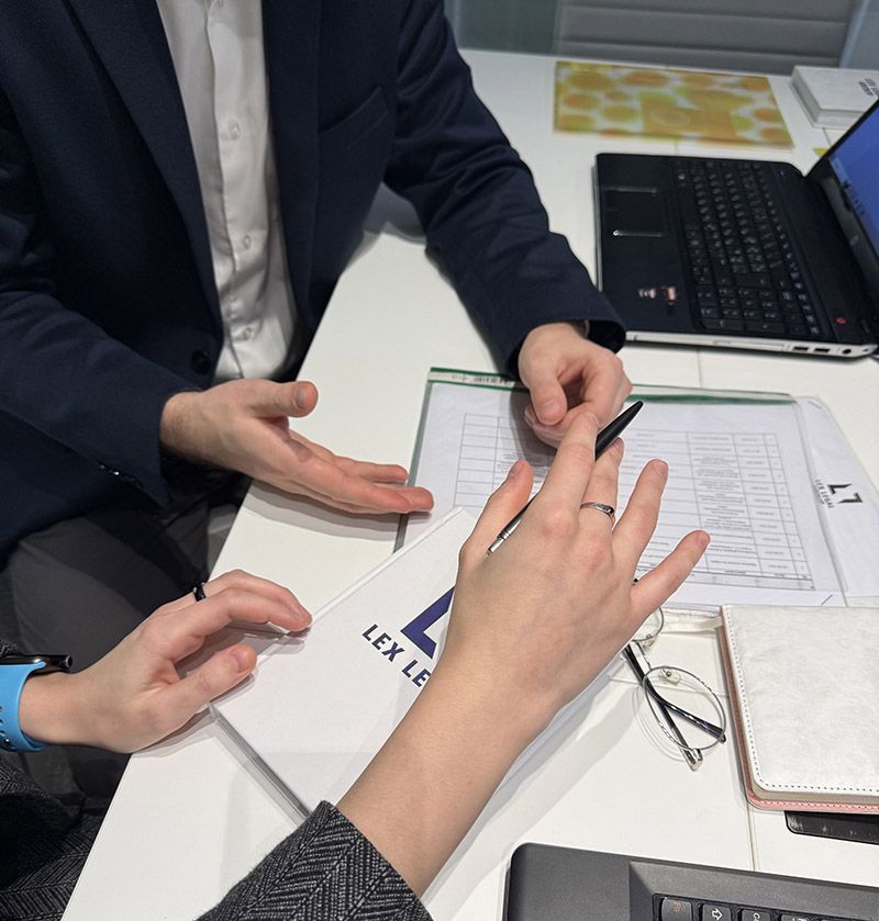 Юридична консультація щодо землі Юристи із земельних спорів